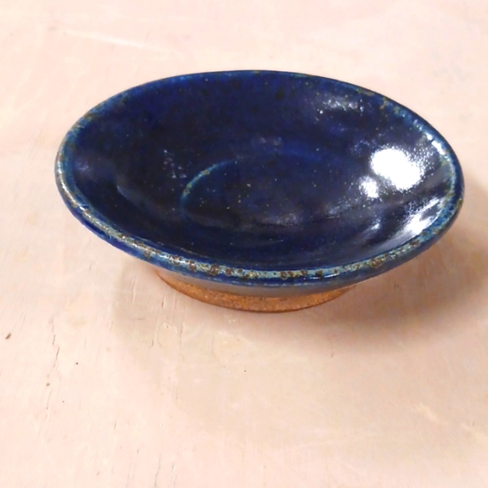 Stoneware small ring dish